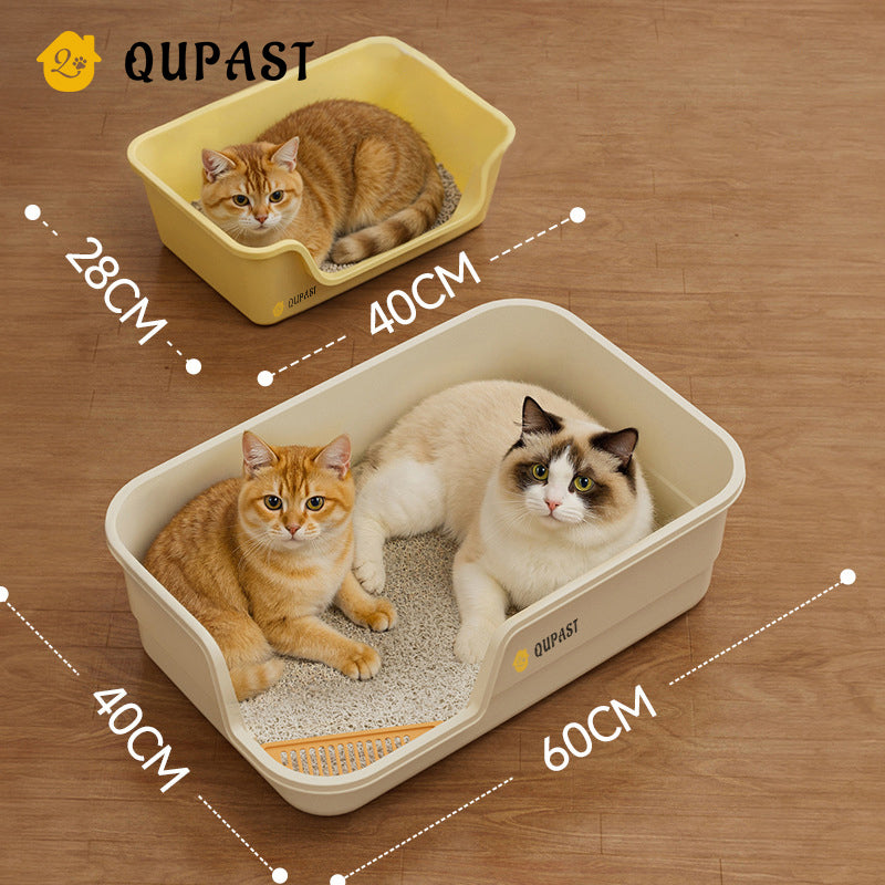Semi-enclosed cat litter box with heightened anti-splash high fence