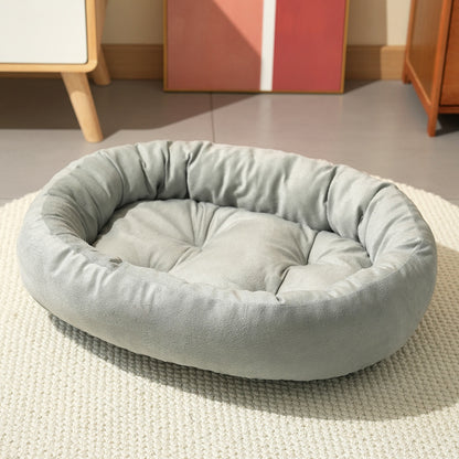 Oval-shaped pet bed, cool in summer and warm in winter