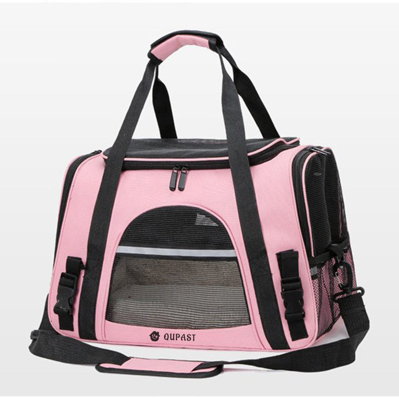 Car-mounted breathable pet carrier for outdoor use